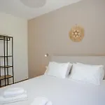 Aella Apartament