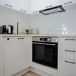 Aella Apartament *